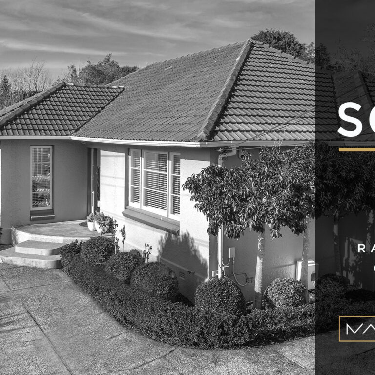 15 RAUKAWA GROVE