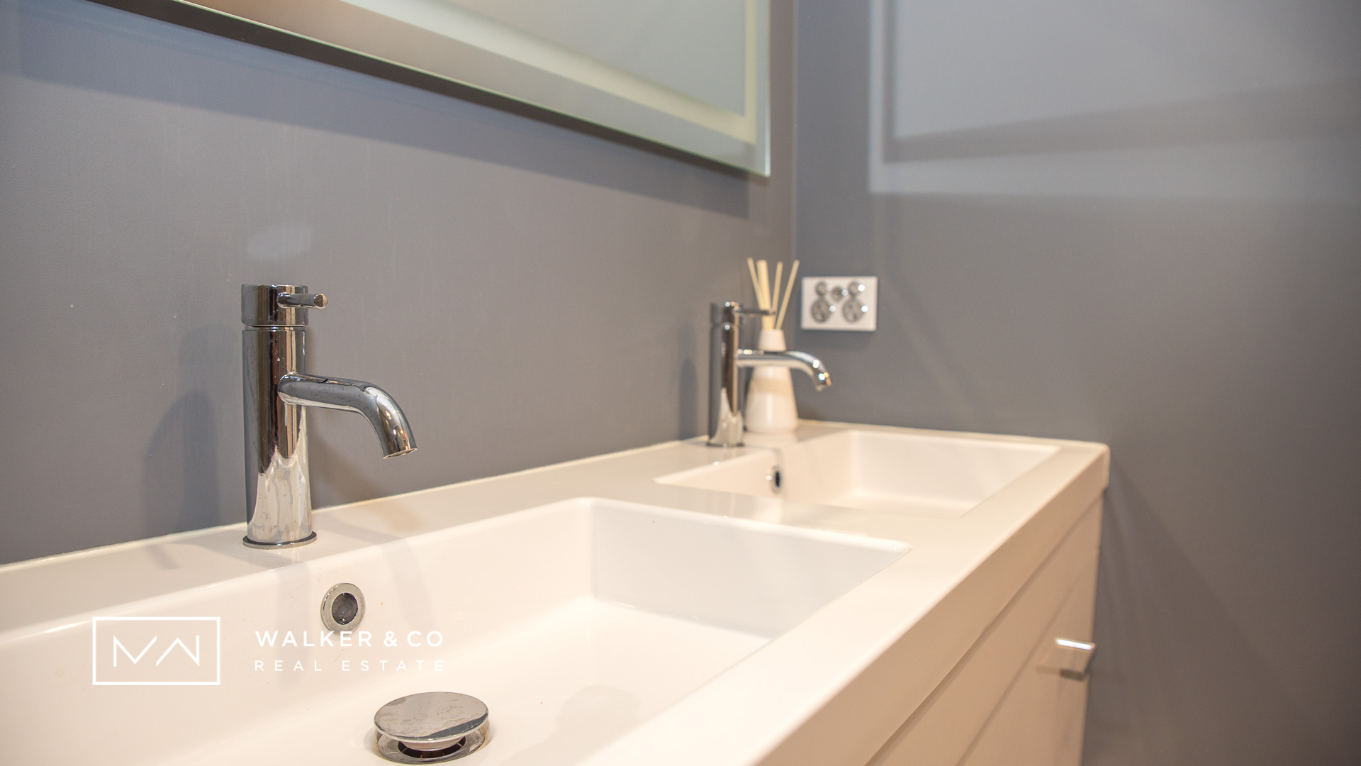 16 Bathroom insert 1