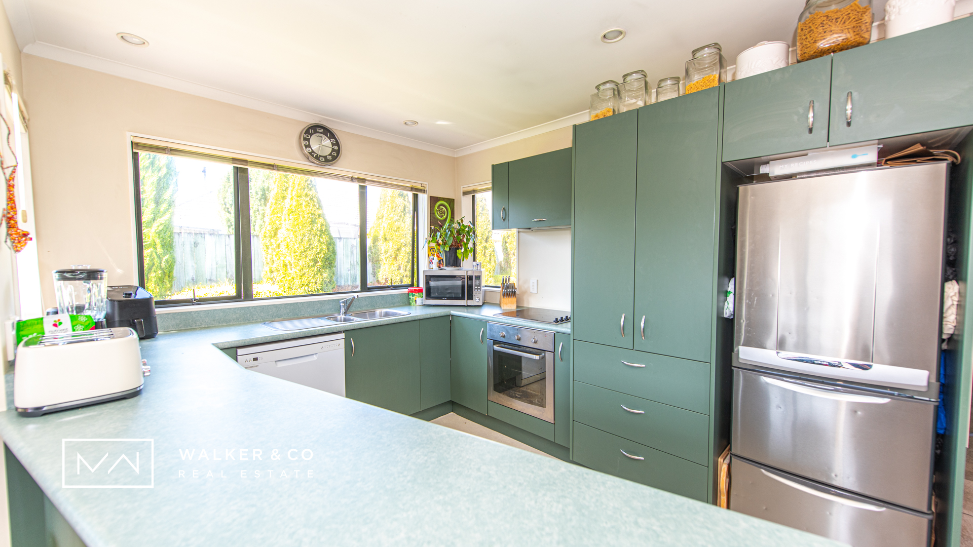 7 Kitchen 1