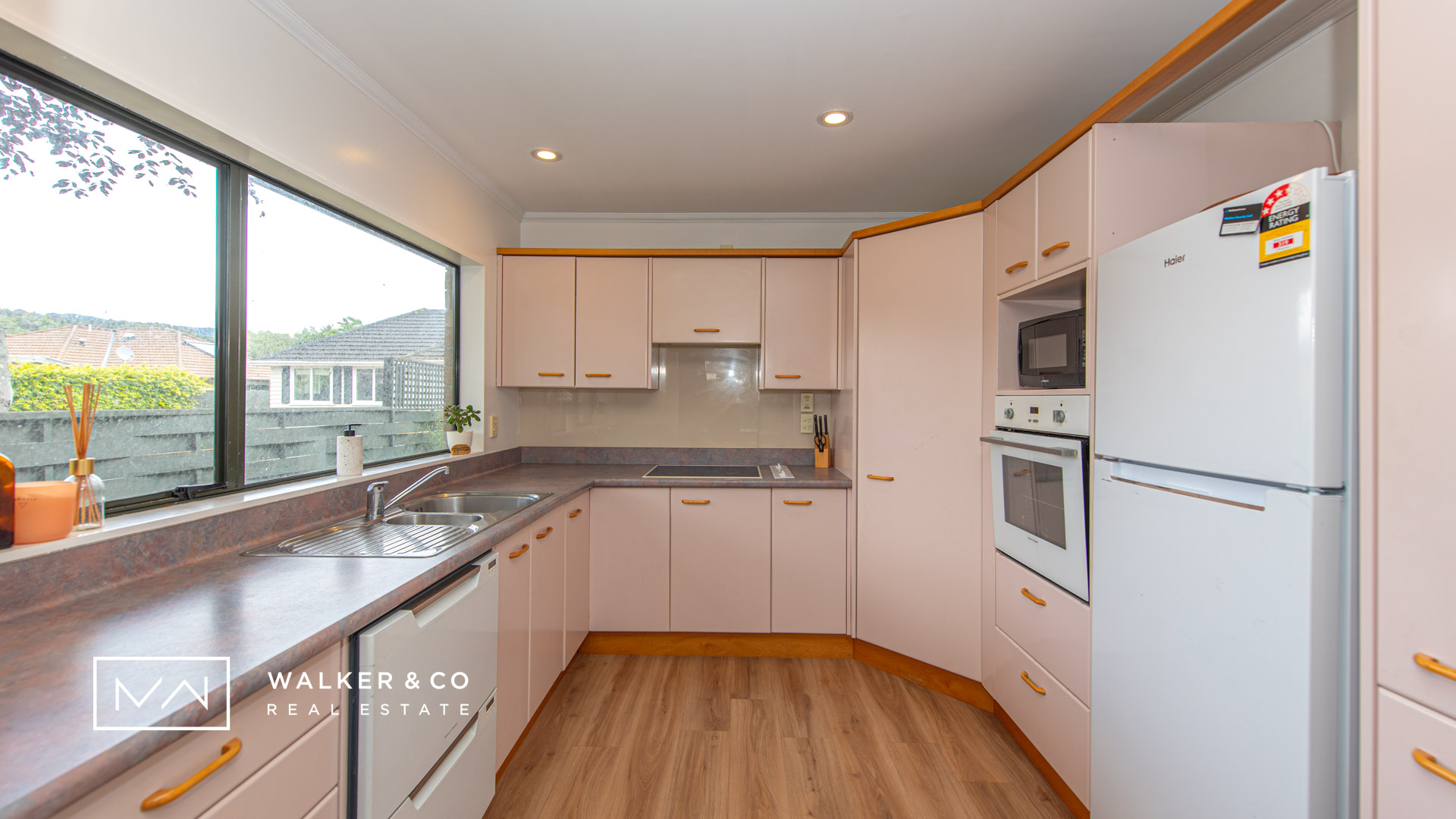 5 Kitchen