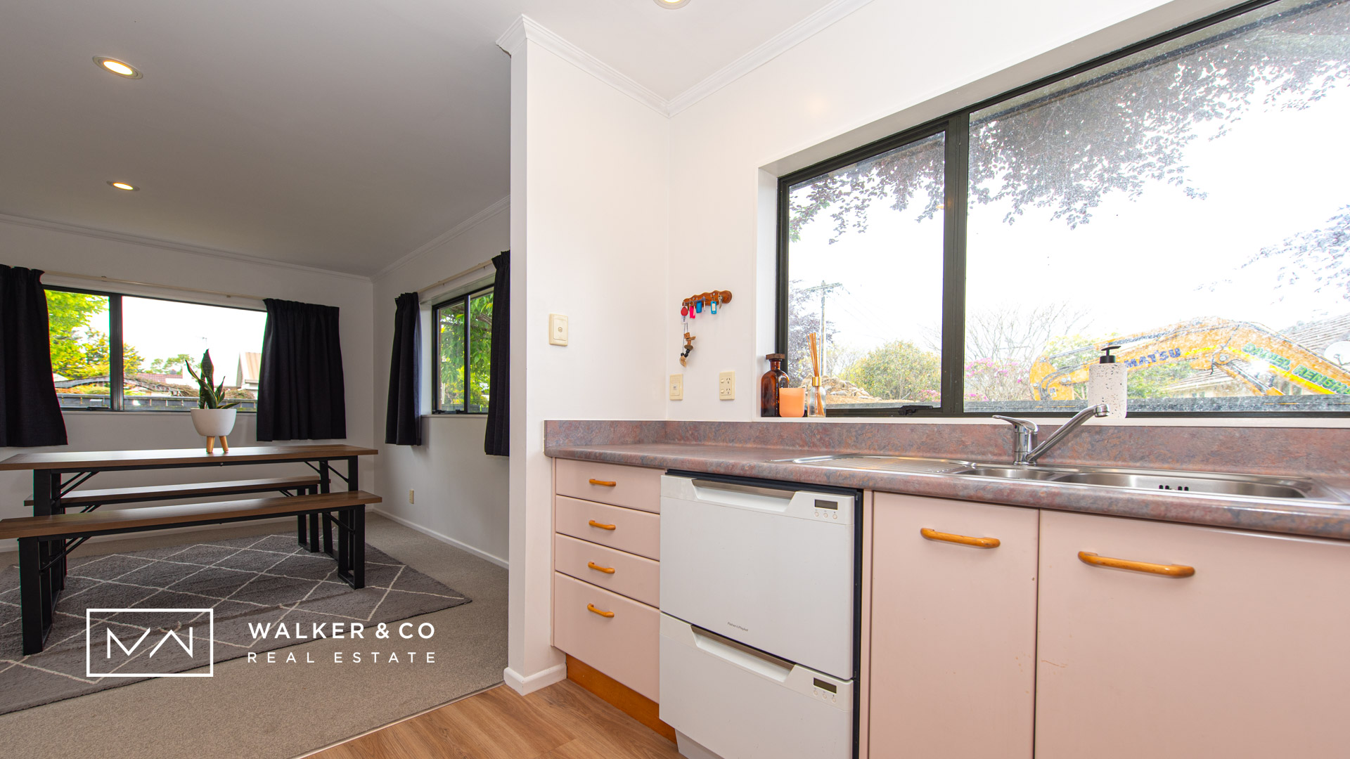 6 Kitchen 3