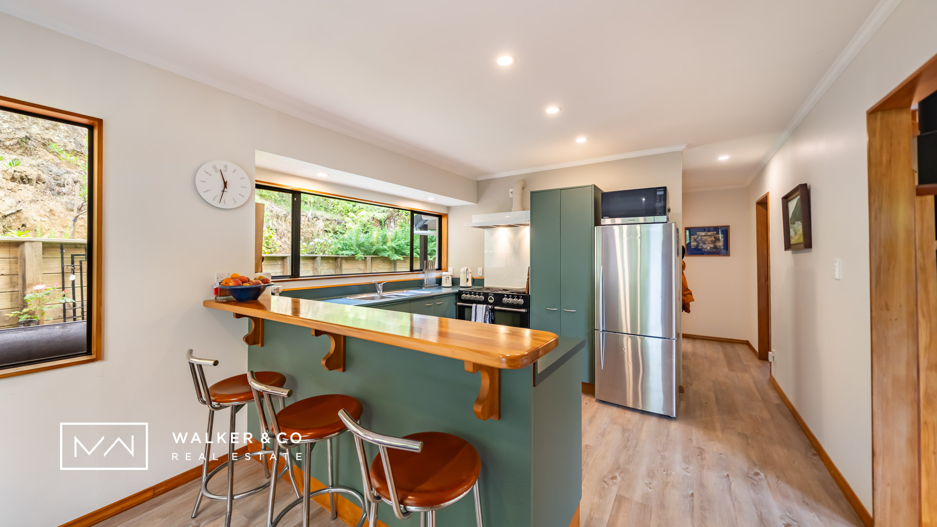 10 Kitchen 2