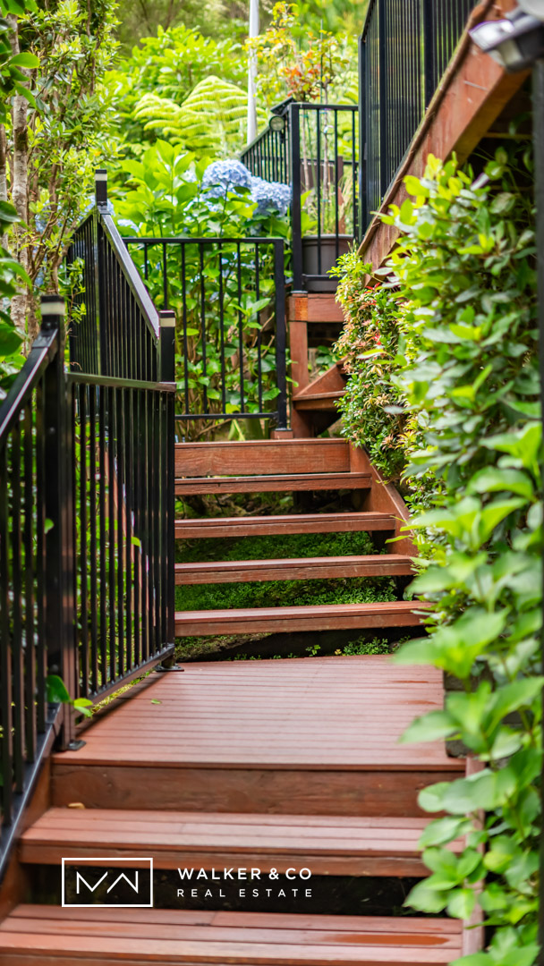 17 Stairs outside