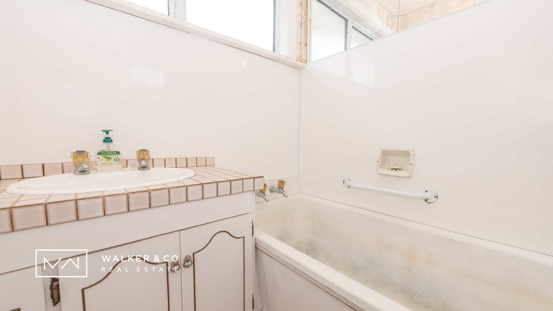 20 Bathroom 1
