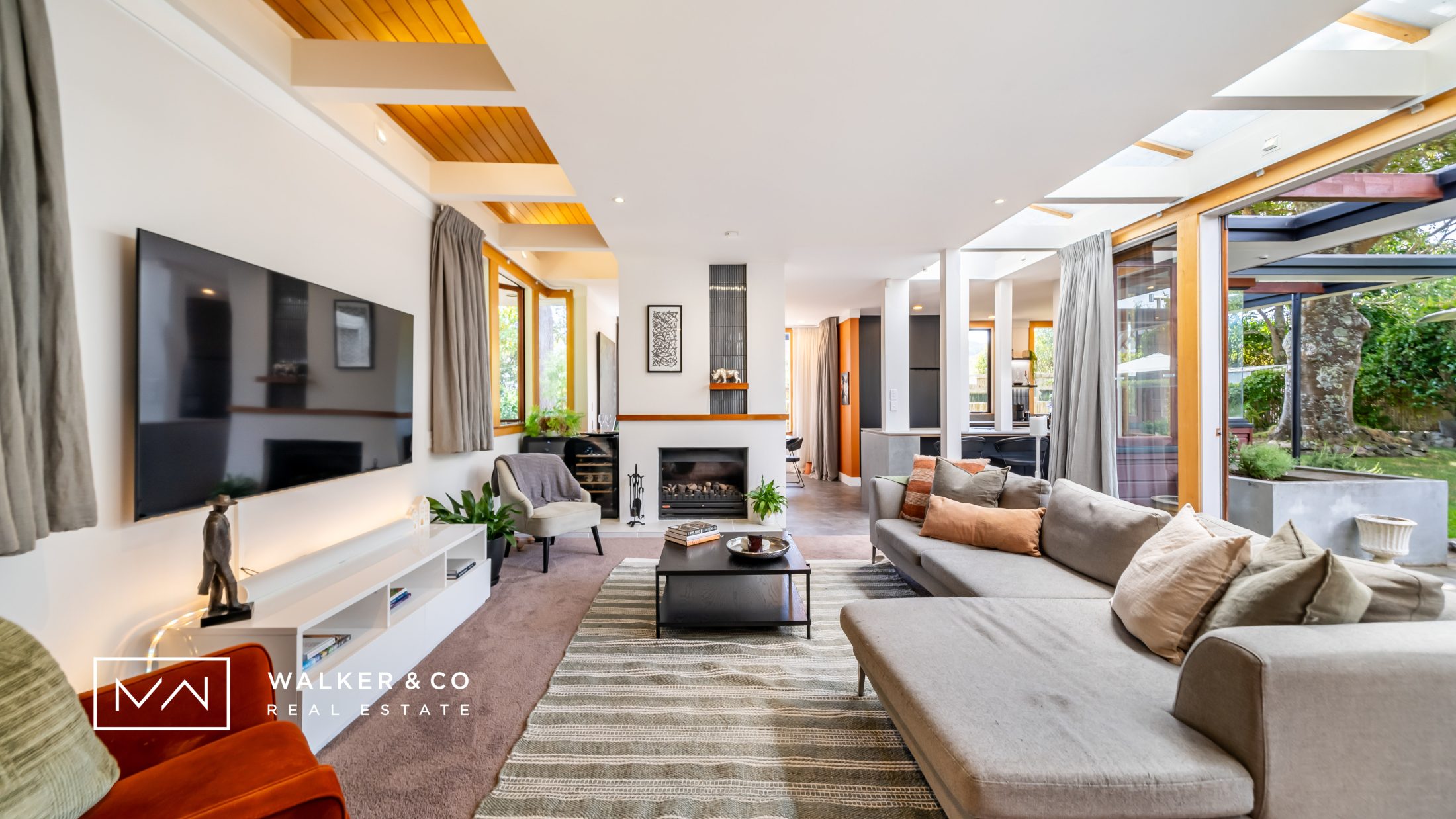 5 Living area