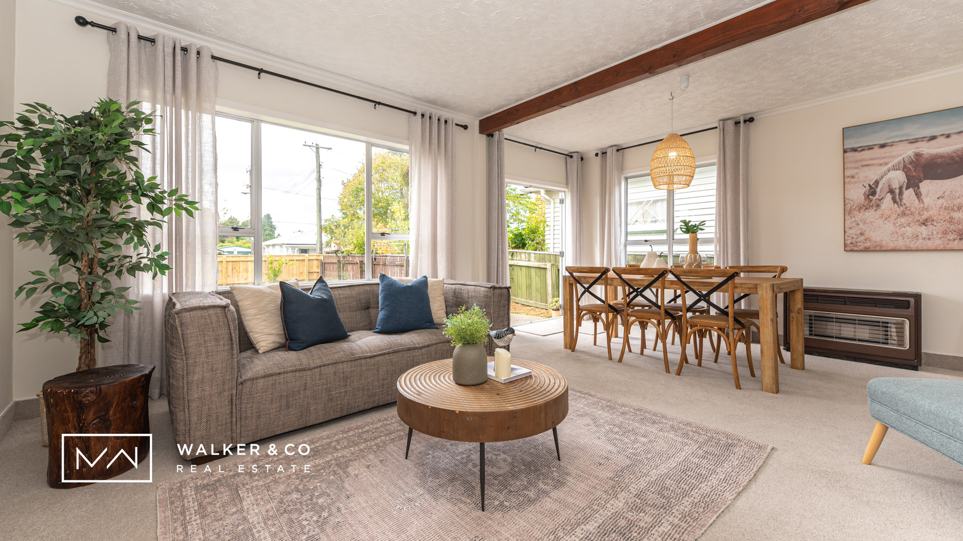 8 Main living area 1
