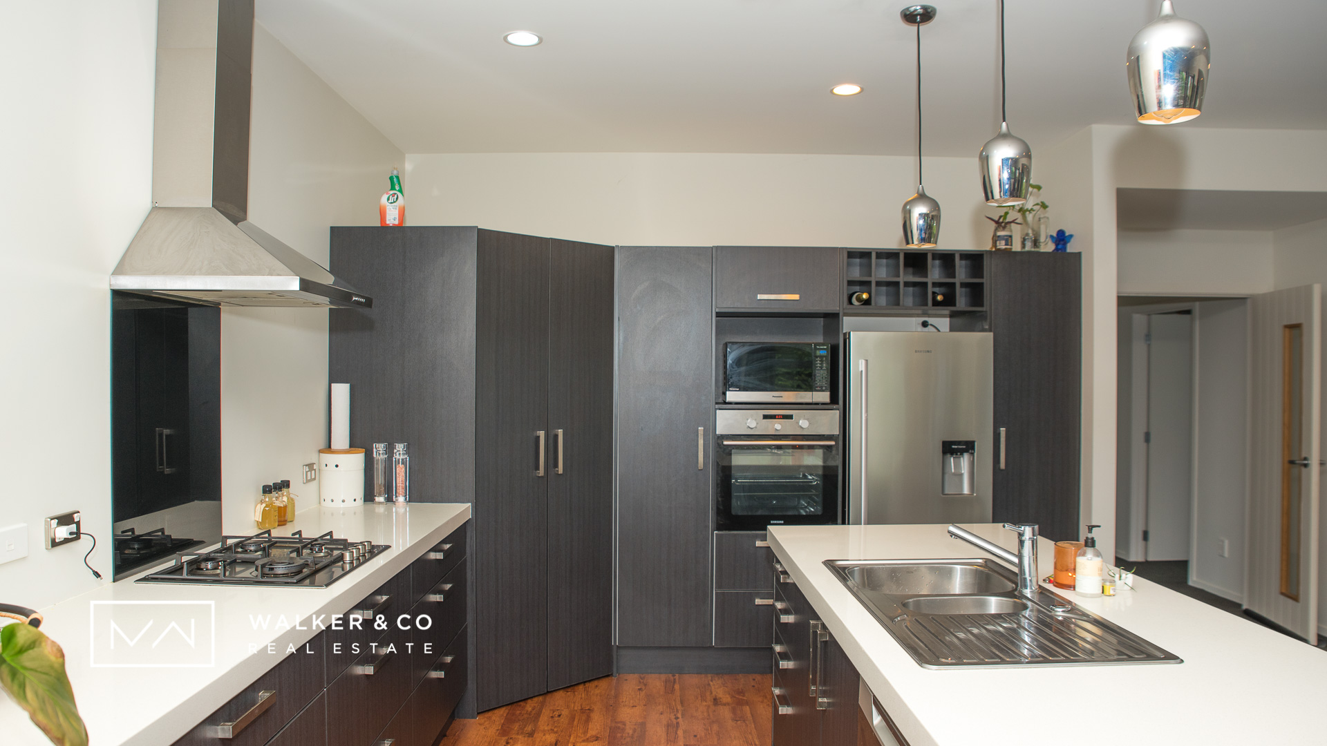 10 Kitchen